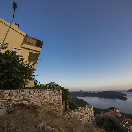 Eagle Nest